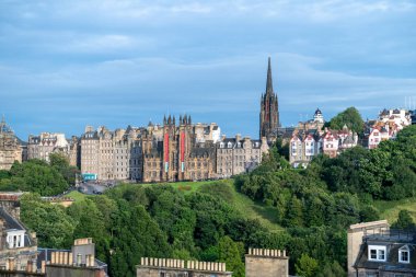 İskoçya, İngiltere 'deki Edinburgh City Skyline' ın panoramik görüntüsü