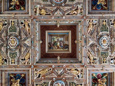 Hillerod, Danimarka - 28 Haziran 2024: Frederiksborg Sarayı, Hillerod, Danimarka 'da bir saraydır. Kral IV. Christian için bir kraliyet sarayı olarak inşa edildi ve şimdi bir ulusal tarih müzesi..