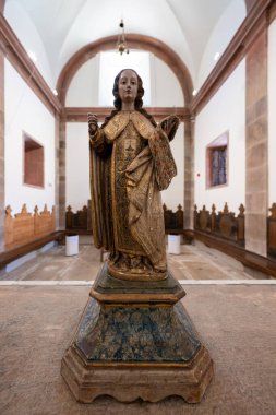 Mealhada, Portekiz - 15 Ağustos 2024: Convento de Santa Cruz, Bucaco Sarayı, Serra do Bucaco, Mealhada, Portekiz
