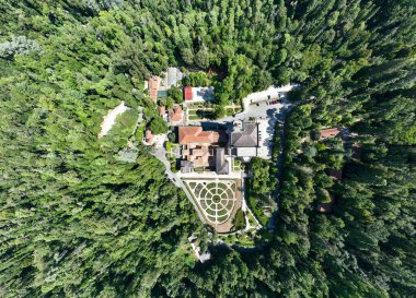 Palas Hotel 'in genel manzarası Bussaco ve lüks bahçe.