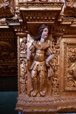 Lagos, Portekiz - 25 Ağustos 2024: St. Anthony Kilisesi 'nin güzel iç mimarisi, Lagos' ta Igreja de Santo Antonio, Portekiz 'de Algarve