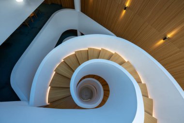 Spiral merdiven tırabzanı zarifliği İç mimari tarzı mimari ayrıntıları