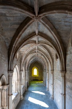 Evora, Portekiz - 26 Ağustos 2024: Evora Katedrali, Portekiz.