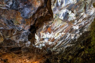 Gruta do Natal ya da Gruta do Cavalo, Afrika kıtasında bulunan Praia da Vitoria eyaletinde yer alan bir mağara sistemidir..