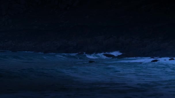 Повільно Рухаючись Наближаючись Великих Хвиль Вночі Великий Бар Єрний Риф — стокове відео