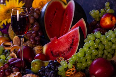 Karpuz ve meyve dolu bir hayat, sonbahar, hasat festivali ya da Şükran Günü. Yüksek kalite fotoğraf