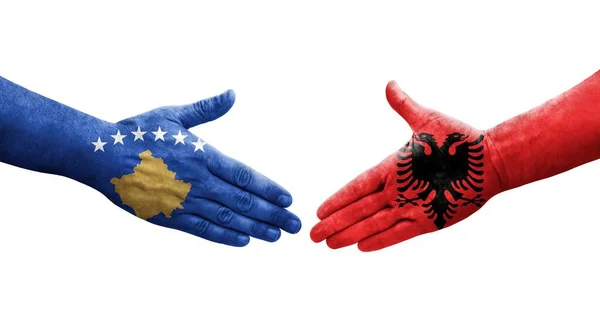 Stretta Mano Tra Albania Kosovo Bandiere Dipinte Mani Immagine Isolata — Foto Stock