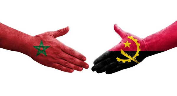 Händedruck Zwischen Angolanischen Und Marokkanischen Flaggen Auf Hände Gemalt Isoliertes — Stockfoto