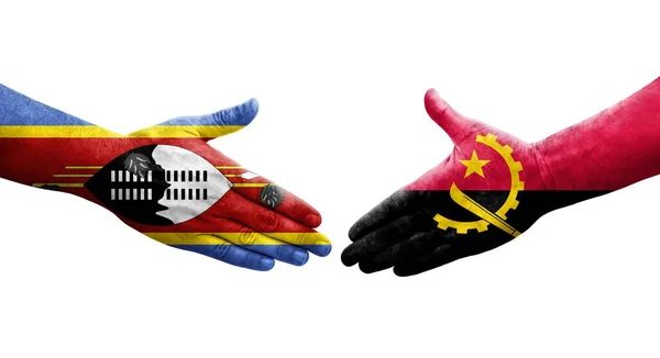 Uścisk Dłoni Między Flagami Angoli Eswatini Namalowanymi Dłoniach Odizolowany Przezroczysty — Zdjęcie stockowe
