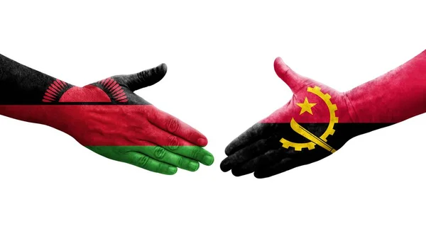 Uścisk Dłoni Między Flagami Angoli Malawi Namalowanymi Dłoniach Odizolowany Przezroczysty — Zdjęcie stockowe