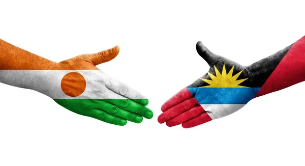 Рукостискання Між Антигуа Барбудою Нігерійським Прапором Намальоване Руках Ізольоване Прозоре — стокове фото
