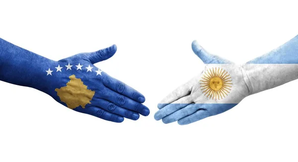 Χειραψία Μεταξύ Αργεντινής Και Κοσσυφοπεδίου Ζωγραφισμένες Σημαίες Στα Χέρια Απομονωμένη — Φωτογραφία Αρχείου