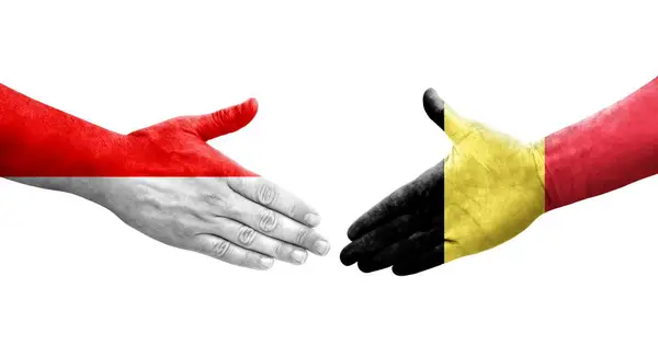 Aperto Mão Entre Bélgica Indonésia Bandeiras Pintadas Mãos Imagem Transparente — Fotografia de Stock