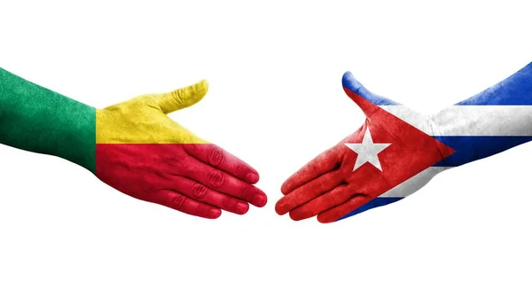 Händedruck Zwischen Benin Und Kuba Flaggen Auf Hände Gemalt Isoliertes — Stockfoto