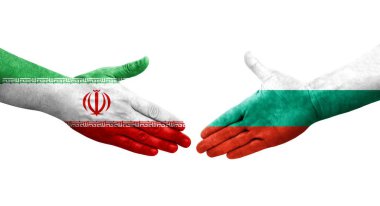 Bulgaristan ile İran arasındaki el sıkışma ellerinde resmedilmiş şeffaf bir görüntü.