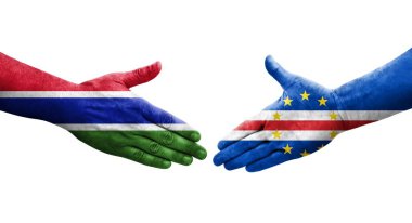 Cape Verde ve Gambiya bayrakları arasında el sıkışma, izole şeffaf görüntü.