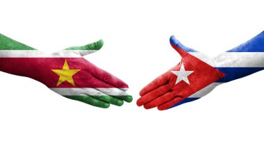 Küba ve Surinam bayrakları arasında el sıkışma, izole saydam görüntü.