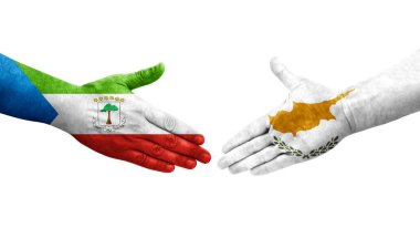 Kıbrıs Rum Kesimi ile Ekvator Gine bayrakları arasındaki el sıkışma, izole şeffaf görüntü.