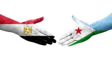 Cibuti ve Mısır bayrakları arasındaki el sıkışma ellerinde resmedilmiş şeffaf görüntü.