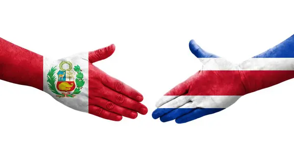 Mano Apretada Entre Las Banderas Costa Rica Perú Pintadas Las — Foto de Stock