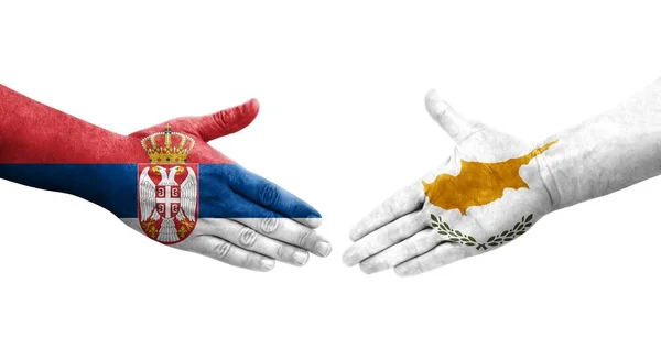 Händedruck Zwischen Den Flaggen Zyperns Und Serbiens Auf Die Hände — Stockfoto