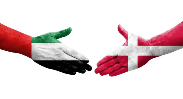 丹麦和阿联酋国旗之间的握手 孤立透明的图像 — 图库照片