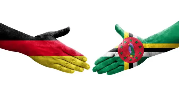 Dominika Ile Almanya Arasındaki Sıkışma Ellerinde Bayraklar Izole Edilmiş Şeffaf — Stok fotoğraf