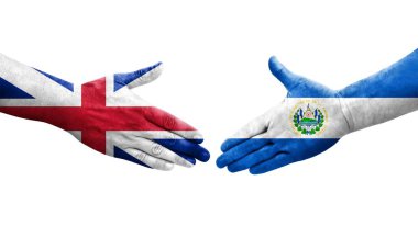 El Salvador ve Büyük Britanya bayrakları arasındaki el sıkışma ellerinde resmedilmiş şeffaf görüntü.