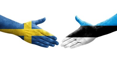 Ellerinde Estonya ve İsveç bayrakları arasında el sıkışma, izole şeffaf görüntü.