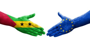 Avrupa Birliği ile Sao Tome ve Principe bayrakları arasındaki el sıkışma, izole şeffaf görüntü.