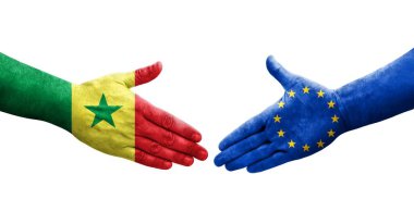 Avrupa Birliği ile Senegal bayrakları arasındaki el sıkışma, izole şeffaf görüntü.