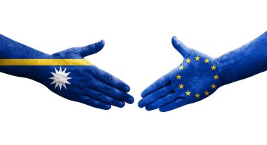 Avrupa Birliği ile Nauru bayrakları arasındaki el sıkışma, izole şeffaf görüntü.