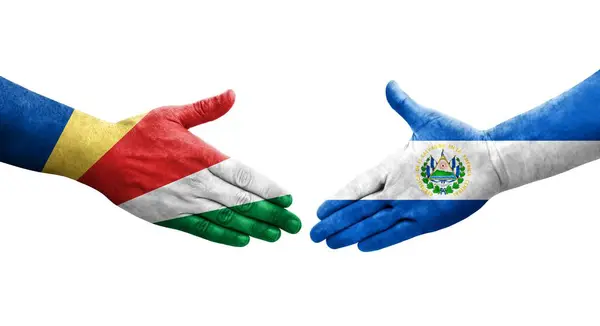 Χειραψία Μεταξύ Σαλβαδόρ Και Σεϋχέλλες Σημαίες Ζωγραφισμένα Στα Χέρια Απομονωμένη — Φωτογραφία Αρχείου