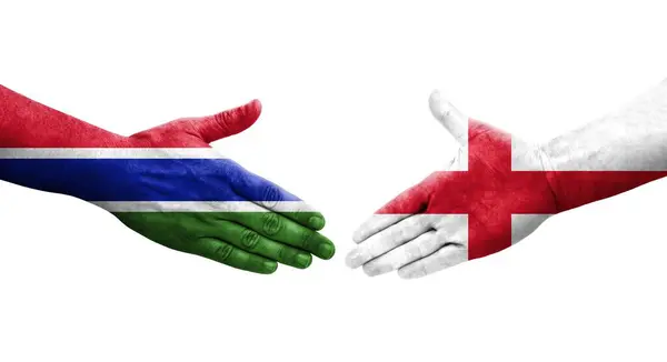 Handslag Mellan England Och Gambia Flaggor Målade Händer Isolerad Transparent — Stockfoto