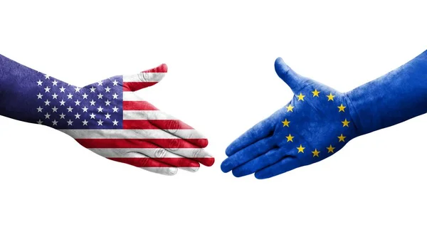 Uścisk Dłoni Między Unią Europejską Usa Flagi Malowane Rękach Odizolowany — Zdjęcie stockowe
