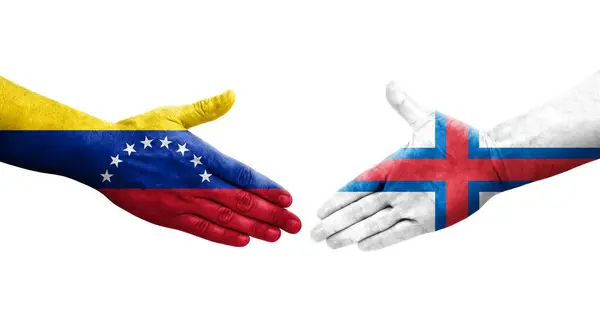 法罗群岛和委内瑞拉国旗之间的握手手绘 孤立透明的图像 — 图库照片