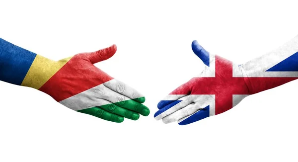 Apretón Manos Entre Gran Bretaña Seychelles Banderas Pintadas Las Manos — Foto de Stock