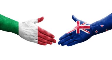 İtalya ile Yeni Zelanda bayrakları arasındaki el sıkışma, izole şeffaf görüntü.