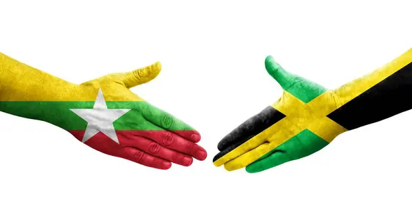 Рукопожатие Между Флагом Ямайки Мьянмы Нарисованное Руках Изолированное Прозрачное Изображение — стоковое фото