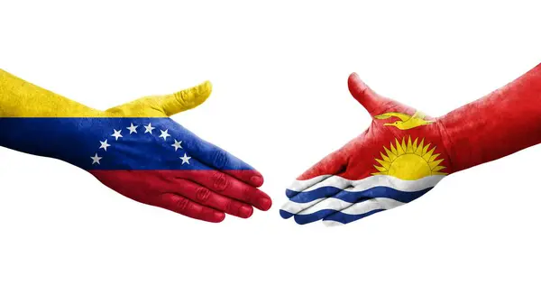 基里巴斯和委内瑞拉之间的握手 手绘国旗 孤立透明的图像 — 图库照片