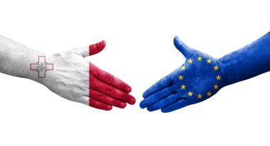Malta ve Avrupa Birliği bayrakları arasındaki el sıkışma, izole şeffaf görüntü.