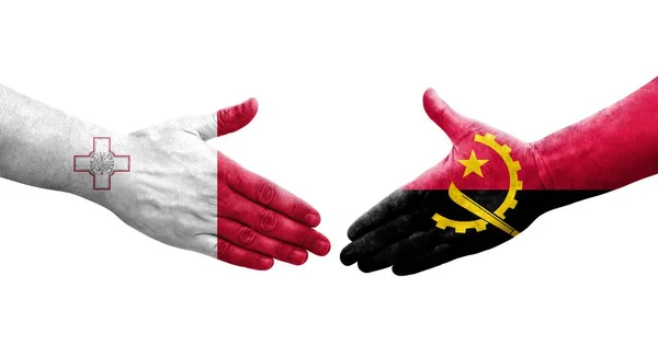 Uścisk Dłoni Między Maltą Angolą Flagi Malowane Rękach Odizolowany Przezroczysty — Zdjęcie stockowe