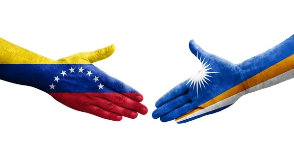 马绍尔群岛和委内瑞拉国旗之间的握手手绘 孤立透明的图像 — 图库照片