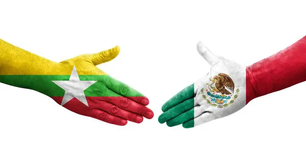 Рукостискання Між Мексиканським Янмським Прапорами Намальоване Руках Ізольоване Прозоре Зображення — стокове фото