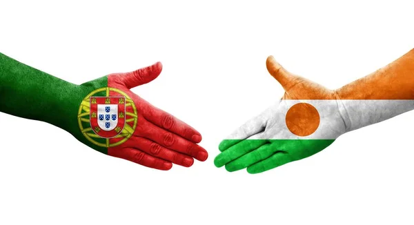 Apretón Manos Entre Las Banderas Níger Portugal Pintadas Las Manos — Foto de Stock
