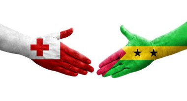 Sao Tome, Principe ve Tonga bayrakları arasındaki el sıkışma ellerinde izole şeffaf görüntü.