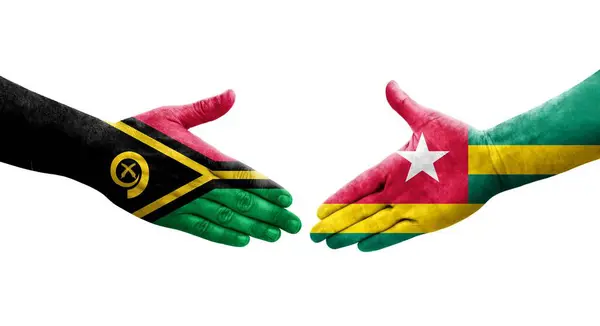 Togo Vanuatu Bayrakları Arasındaki Tokalaşma Elleri Boyalı Izole Şeffaf Görüntü — Stok fotoğraf