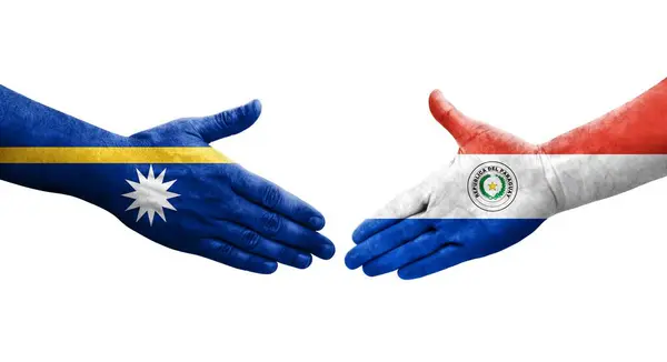 Aperto Mão Entre Paraguai Bandeiras Nauru Pintadas Mãos Imagem Transparente — Fotografia de Stock