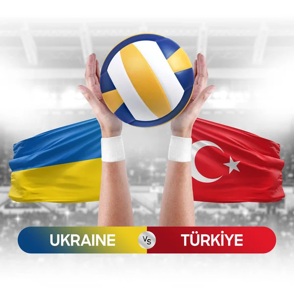 乌克兰对土耳其国家队排球截击球比赛的概念 — 图库照片