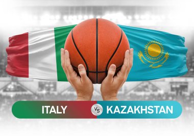 İtalya Kazakistan milli basketbol takımlarına karşı basketbol topu yarışma kupası konsepti